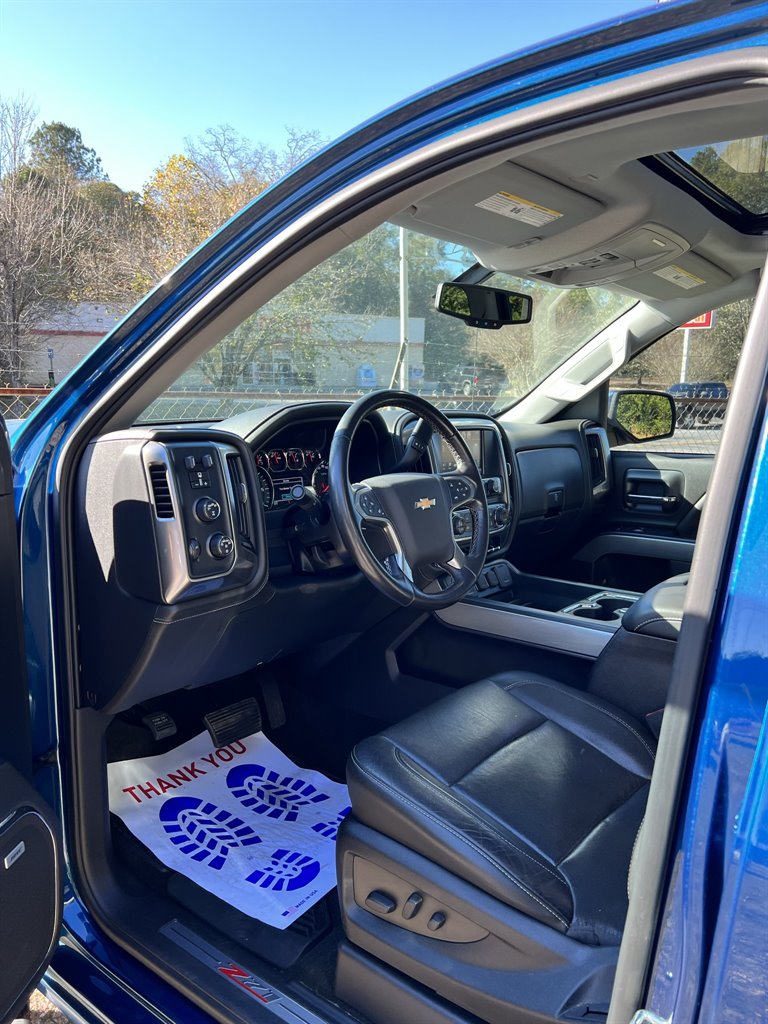 2018 Chevrolet Silverado 1500 LTZ - Photo 11